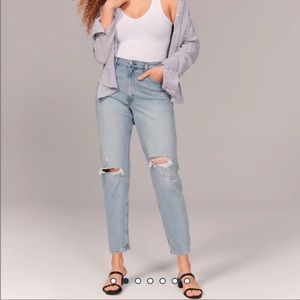 Abercrombie & Fitch high rise The mom jeans plus size